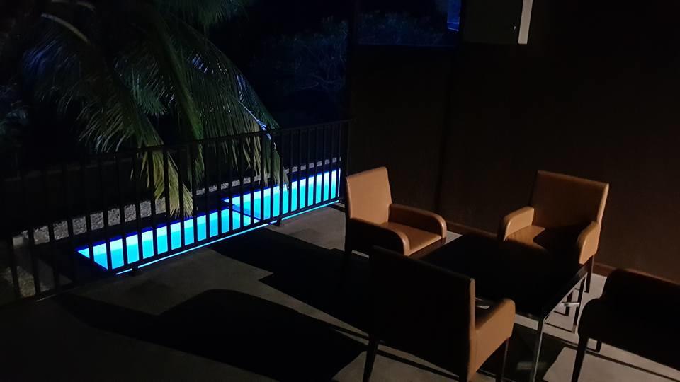 Grand Riverine Bed & Breakfast Kotugoda Luaran gambar